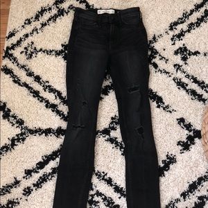 hollister size 23 black ripped jeans